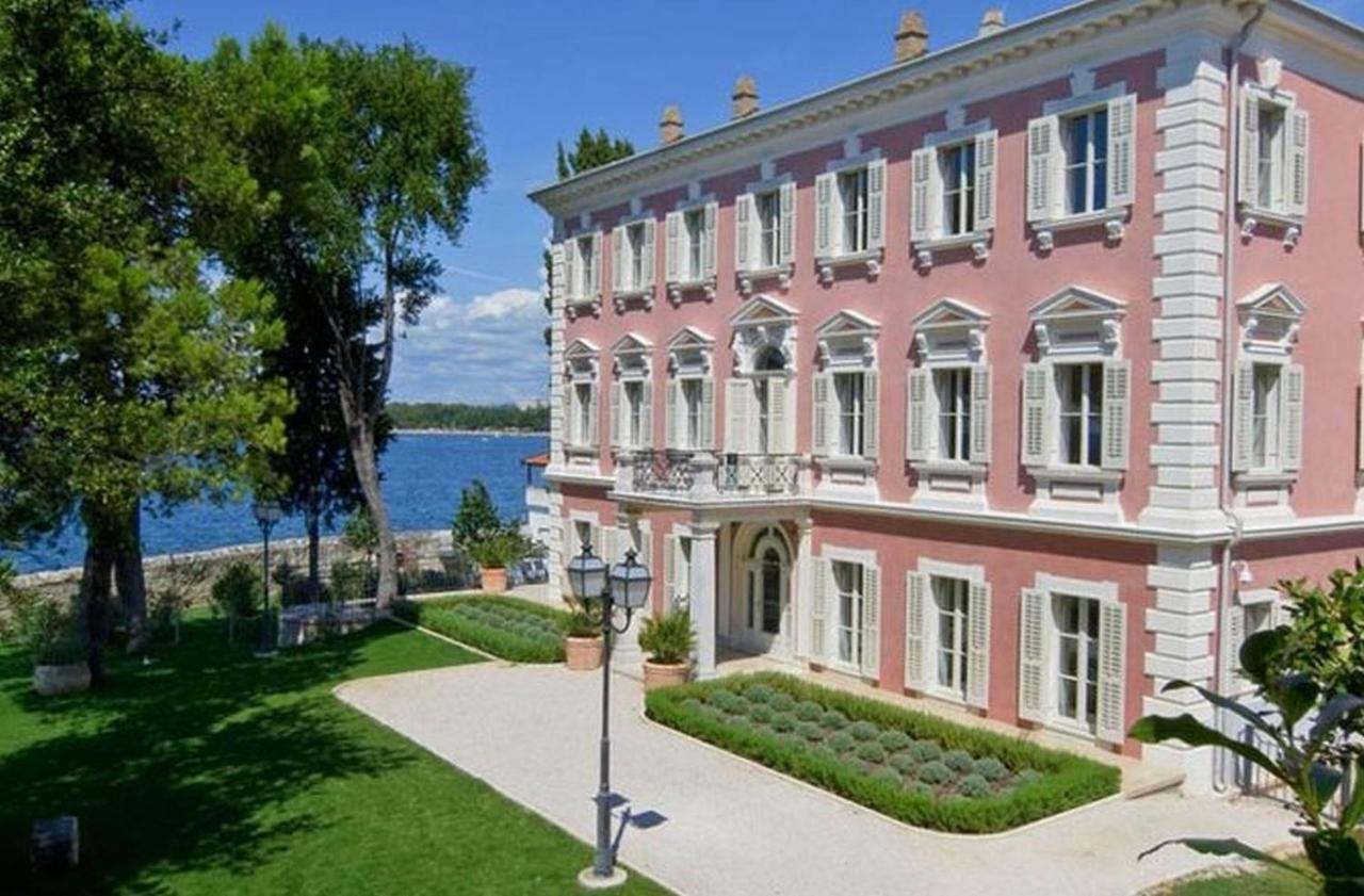 Old Town Charmer Porec Exterior photo